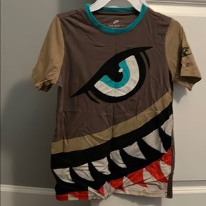 Big boys Nike t shirt